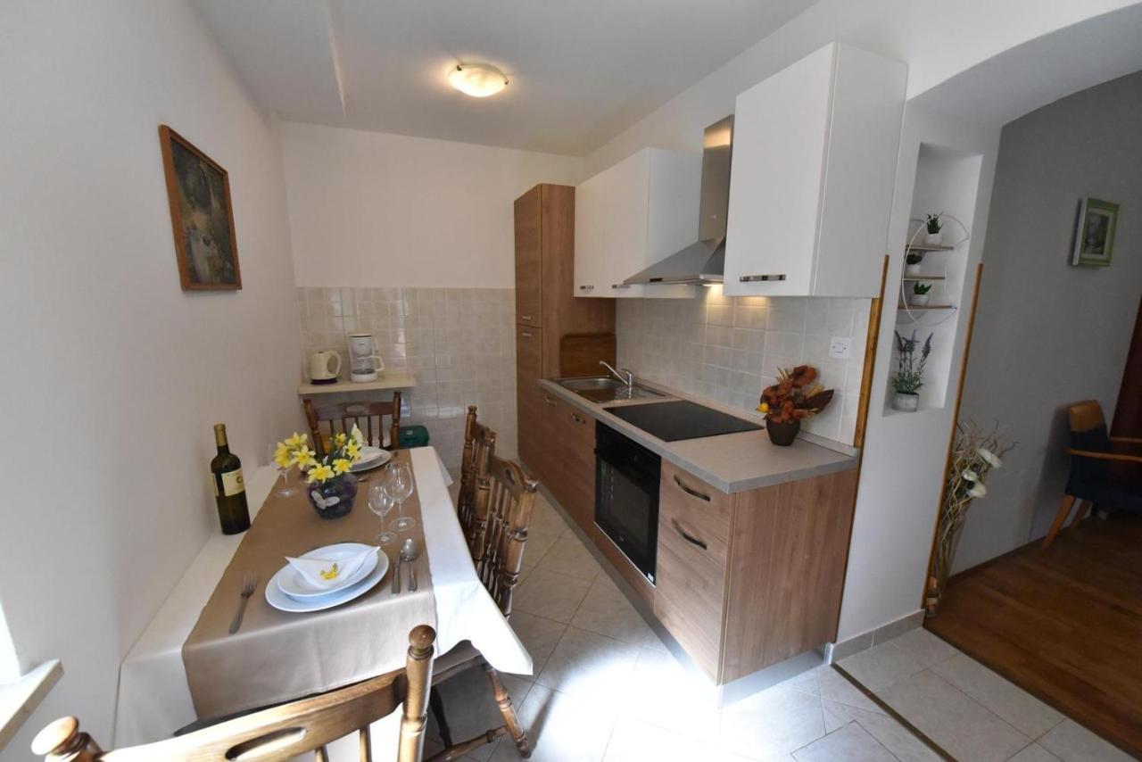 Apartment Nona Tar-Vabriga Exteriér fotografie