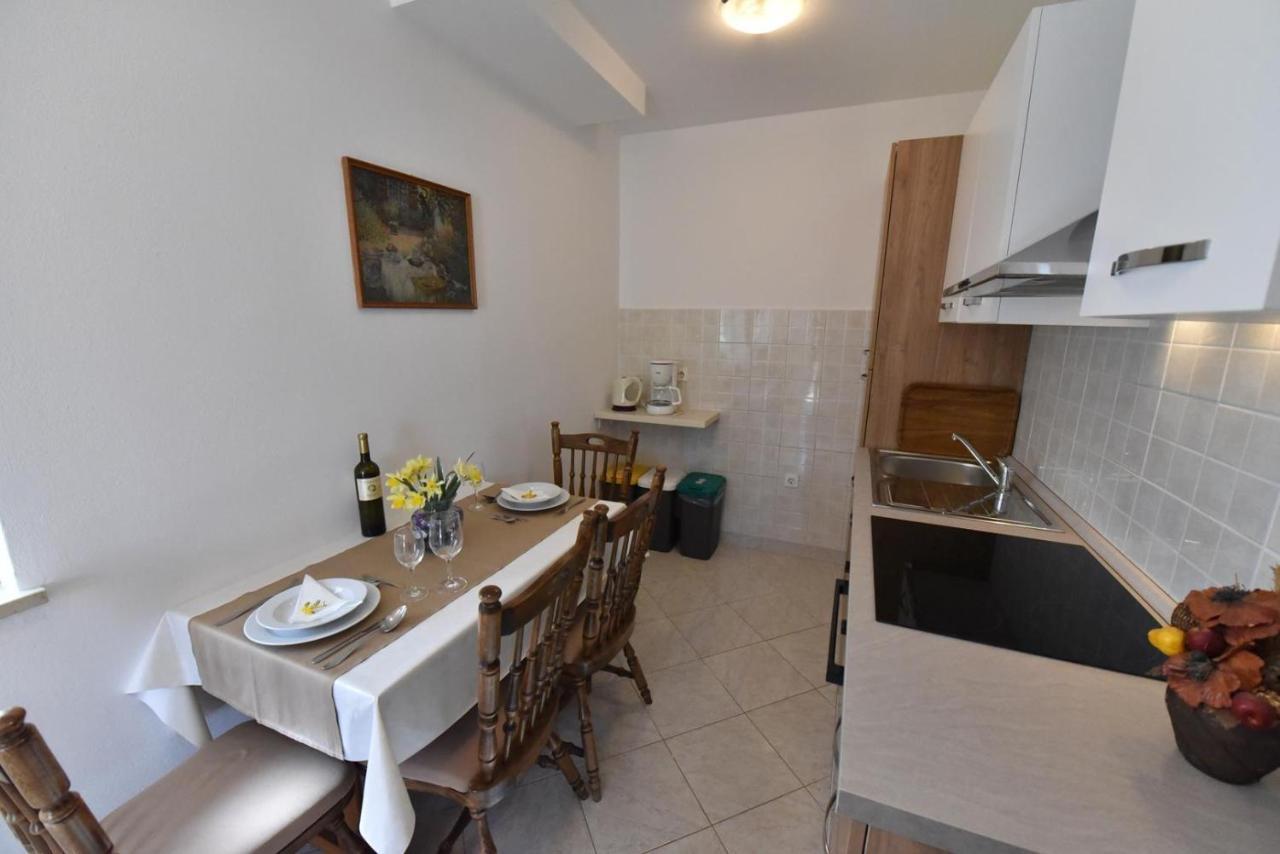 Apartment Nona Tar-Vabriga Exteriér fotografie