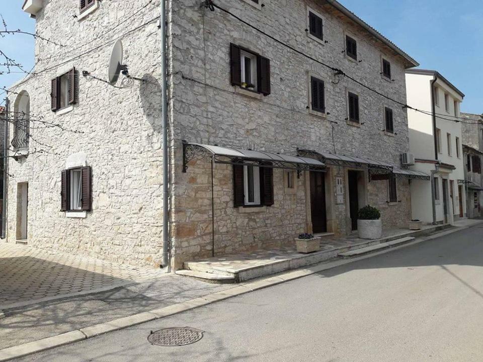 Apartment Nona Tar-Vabriga Exteriér fotografie